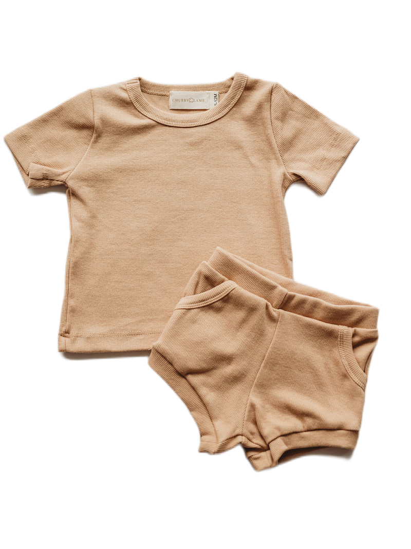 Organic cotton ribbed knit short set in "Wheat"